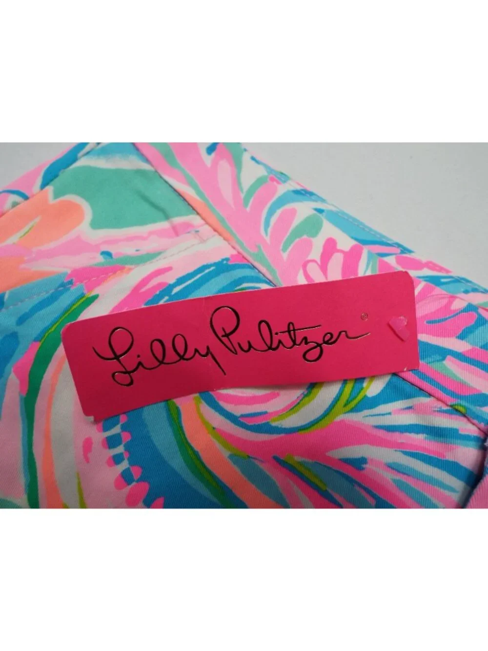 Lilly Pulitzer Buttercup Stretch Shorts Carnivale Coral Size 2 NWT